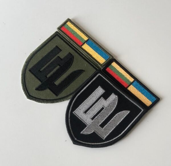 LT/UA antsiuvų komplektas
