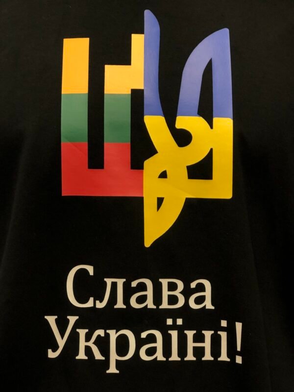 Moteriški marškinėliai "Slava Ukraini!" - Image 4